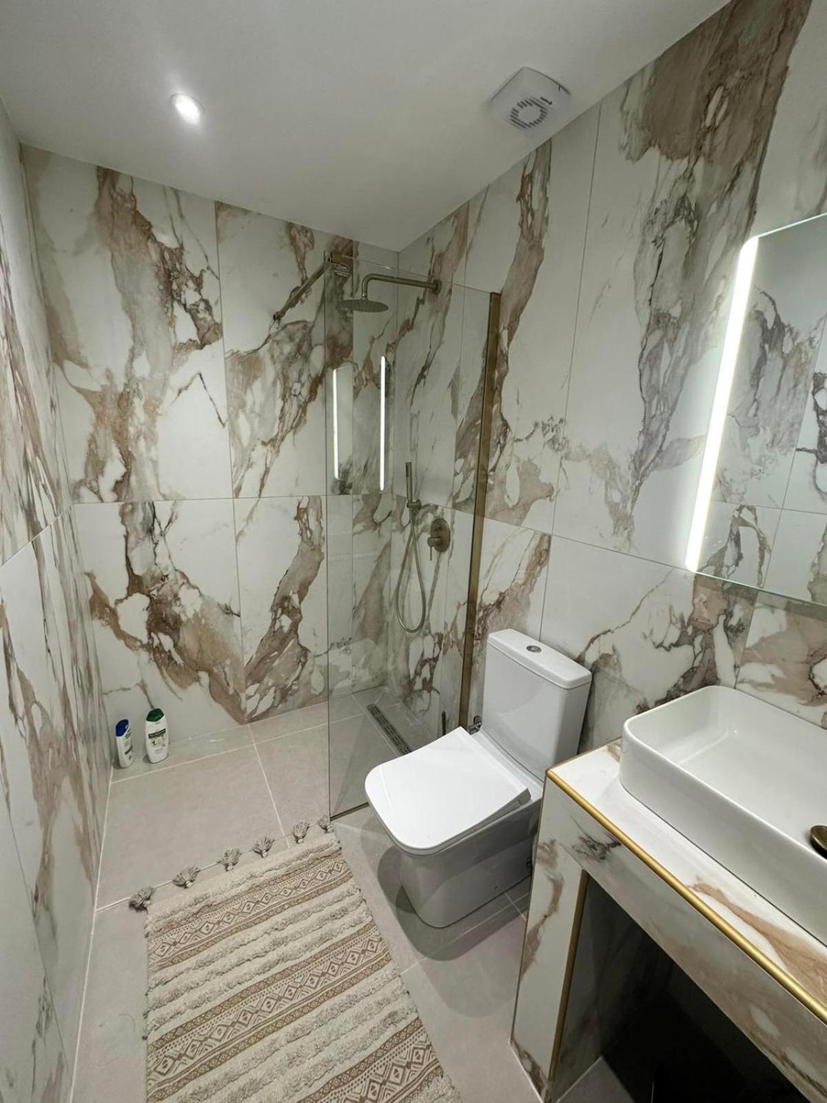 Luxury Apartment Peraía